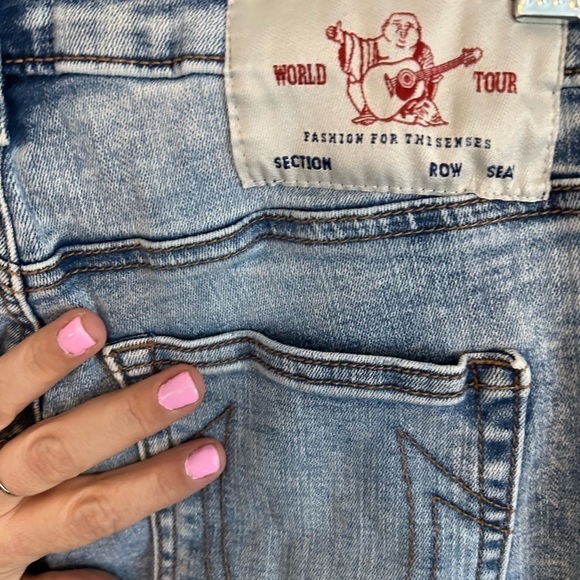 True Religion JENNIE MID RISE CURVY SKINNY
JEAN Raw Hem - Picture 4 of 9